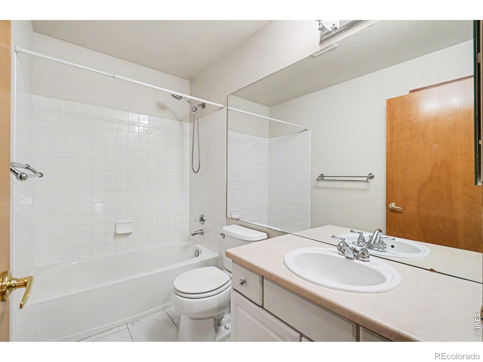 MLS Image #8 for 388 w cherrywood drive,lafayette, Colorado