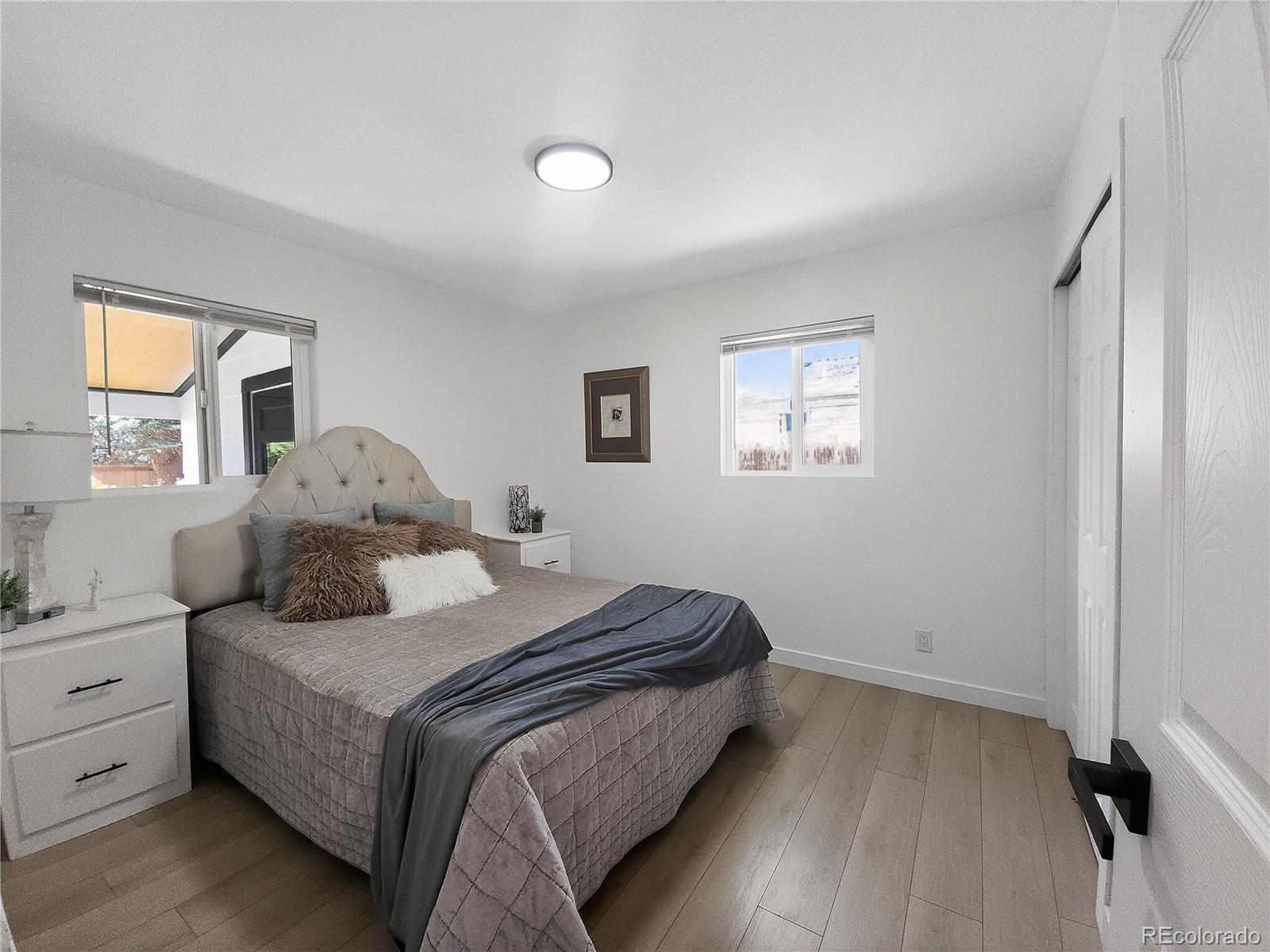 MLS Image #11 for 3227 s grape street,denver, Colorado
