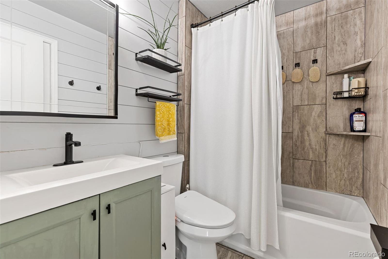 MLS Image #16 for 2607 w 100th place,denver, Colorado