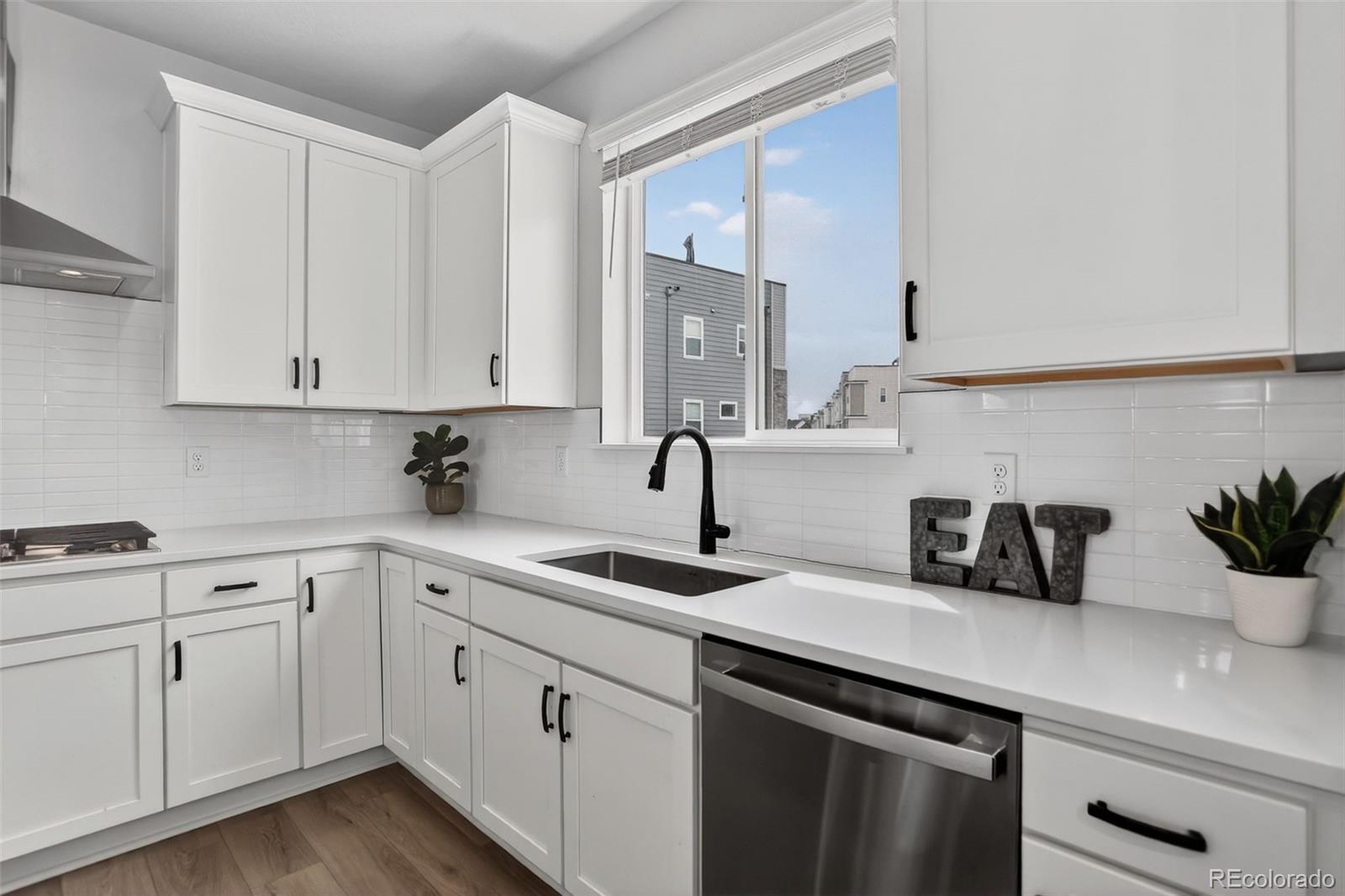 MLS Image #10 for 12361  farmview lane,thornton, Colorado