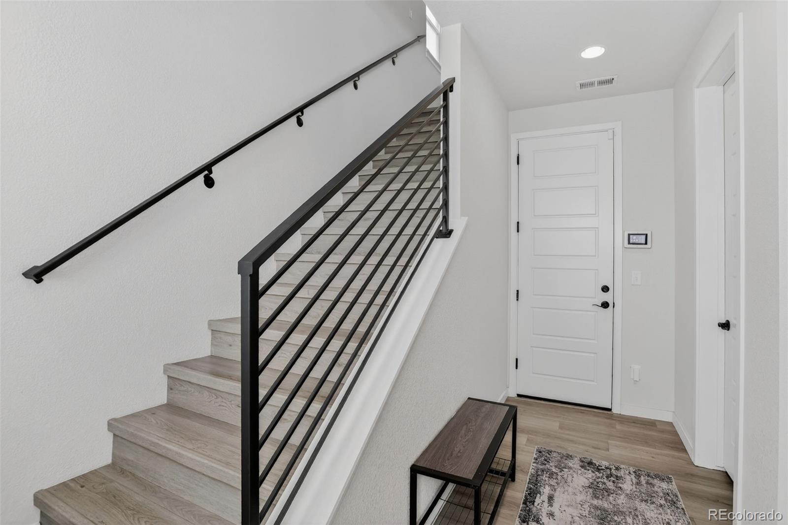 MLS Image #3 for 12361  farmview lane,thornton, Colorado