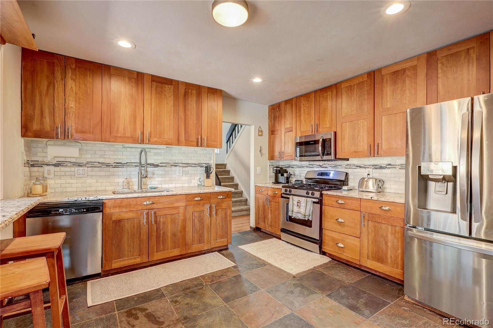 MLS Image #11 for 6475 s lee court,littleton, Colorado