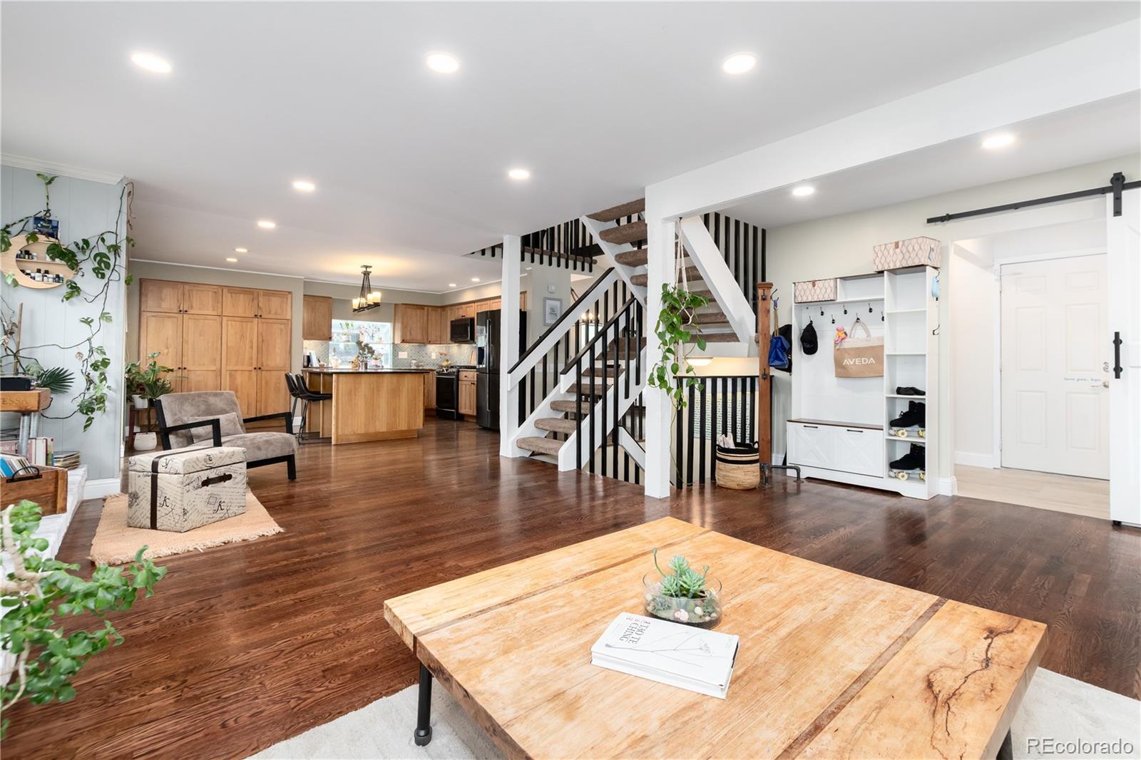 MLS Image #14 for 8200 s san juan range road,littleton, Colorado