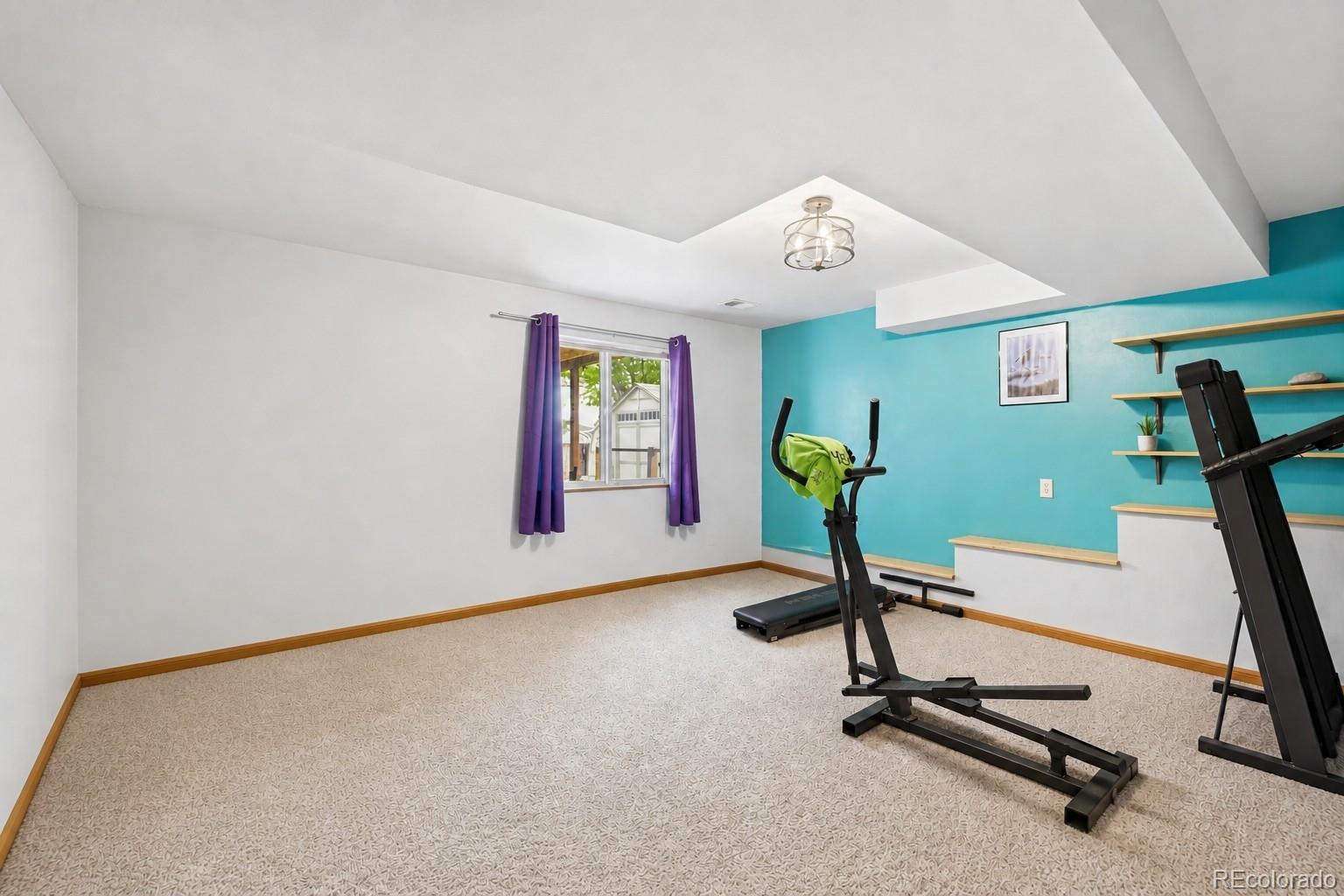 MLS Image #21 for 859 n 7th street,johnstown, Colorado