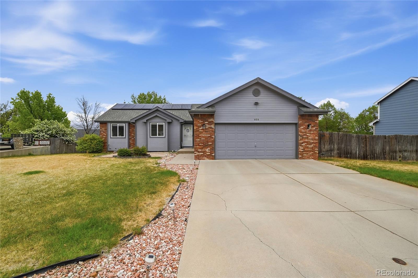 MLS Image #3 for 859 n 7th street,johnstown, Colorado