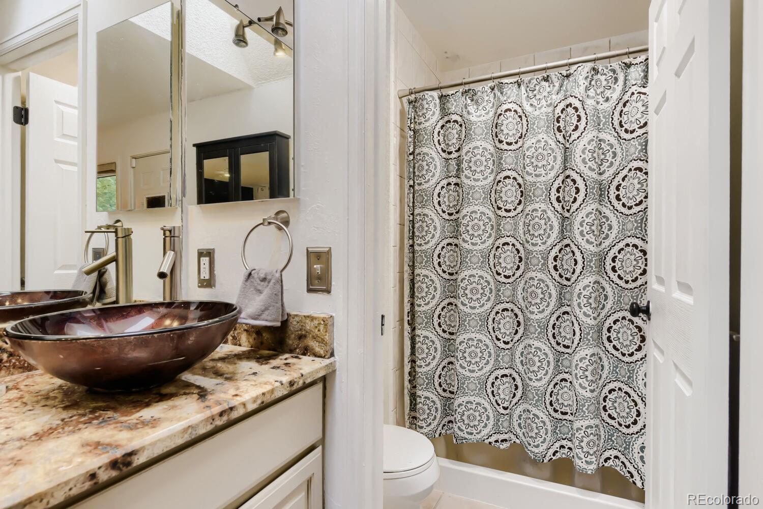 MLS Image #18 for 8266 s logan court,littleton, Colorado