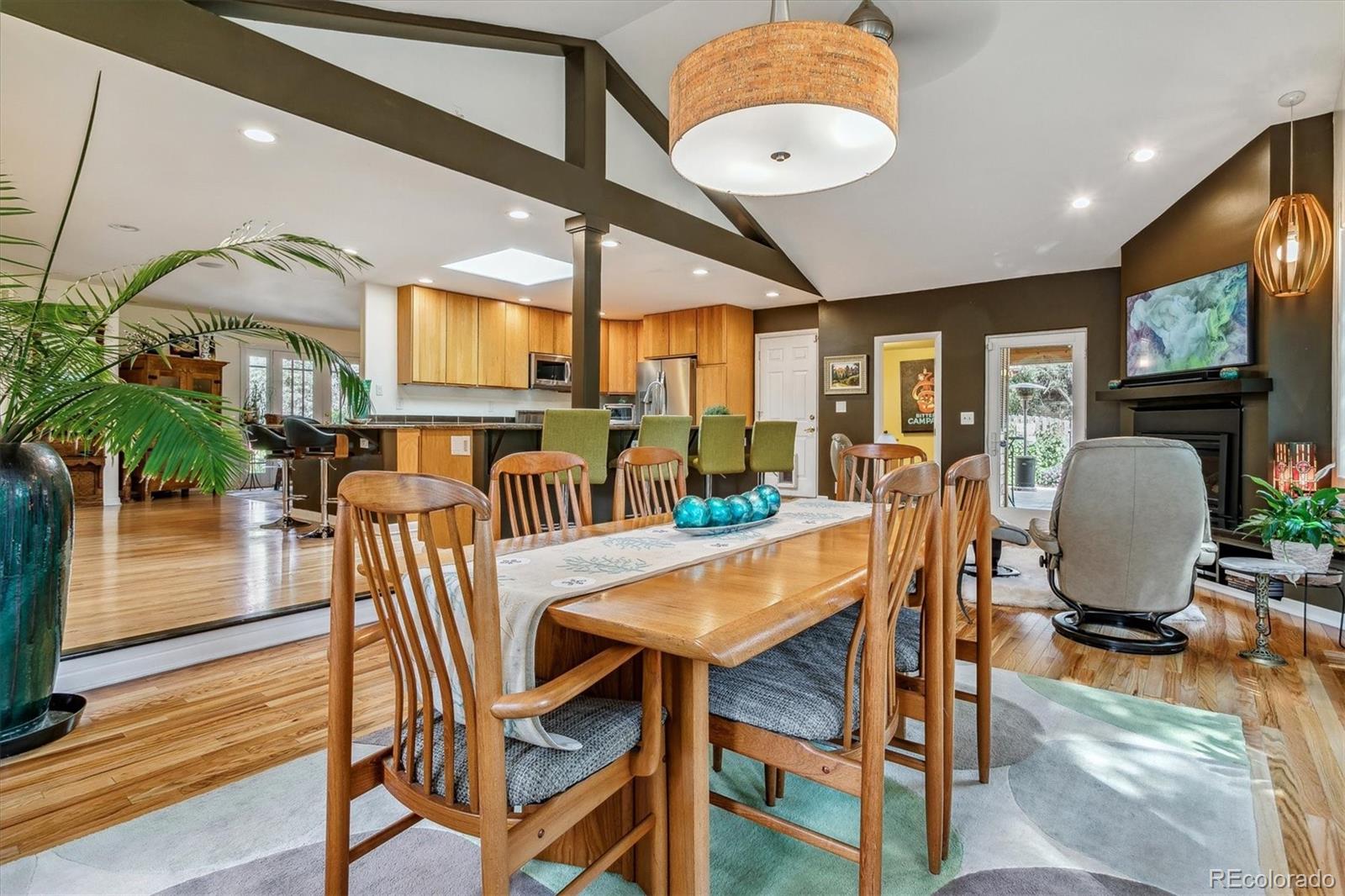 MLS Image #11 for 9041 e jewell circle,denver, Colorado