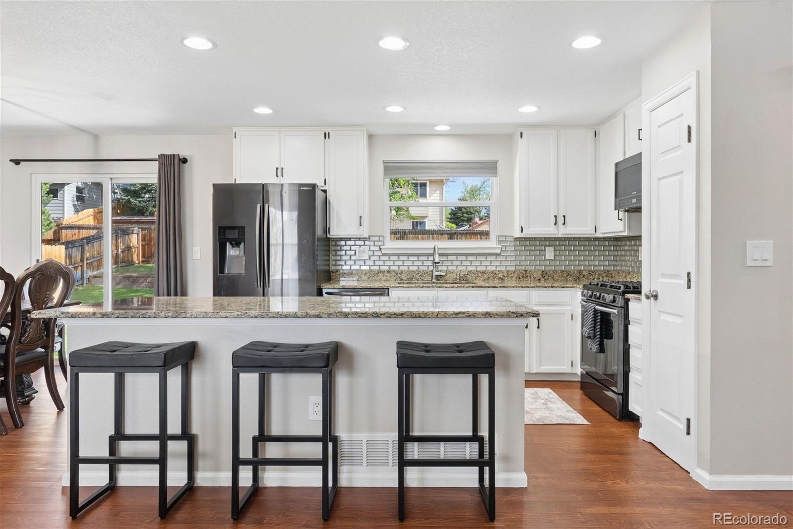 MLS Image #2 for 9115 w monticello place,littleton, Colorado