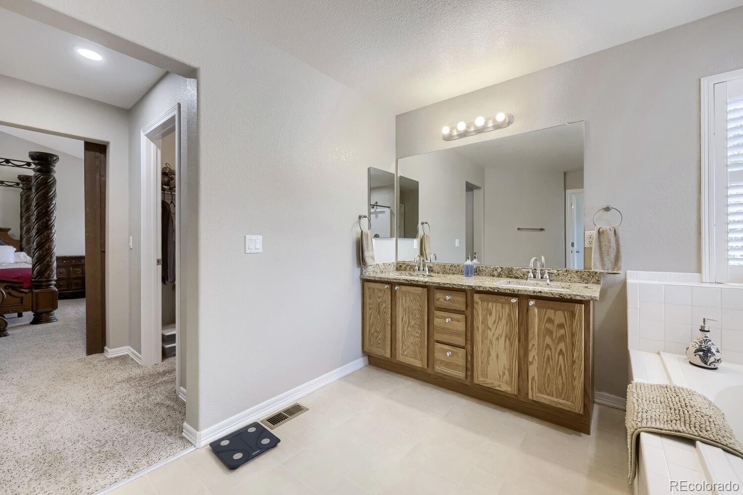 MLS Image #16 for 16939 e 106th way,commerce city, Colorado