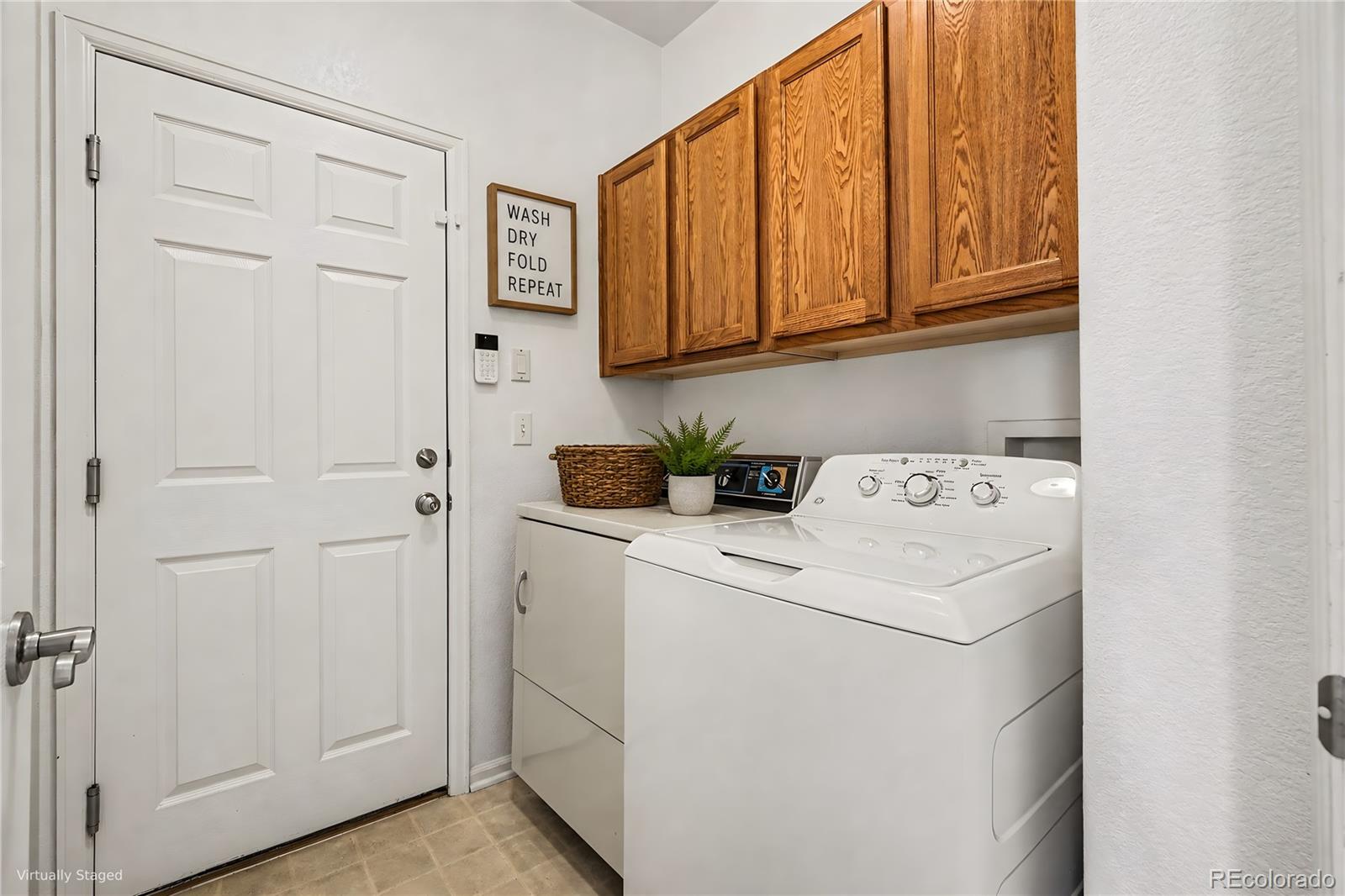MLS Image #17 for 10053  crystal circle,commerce city, Colorado