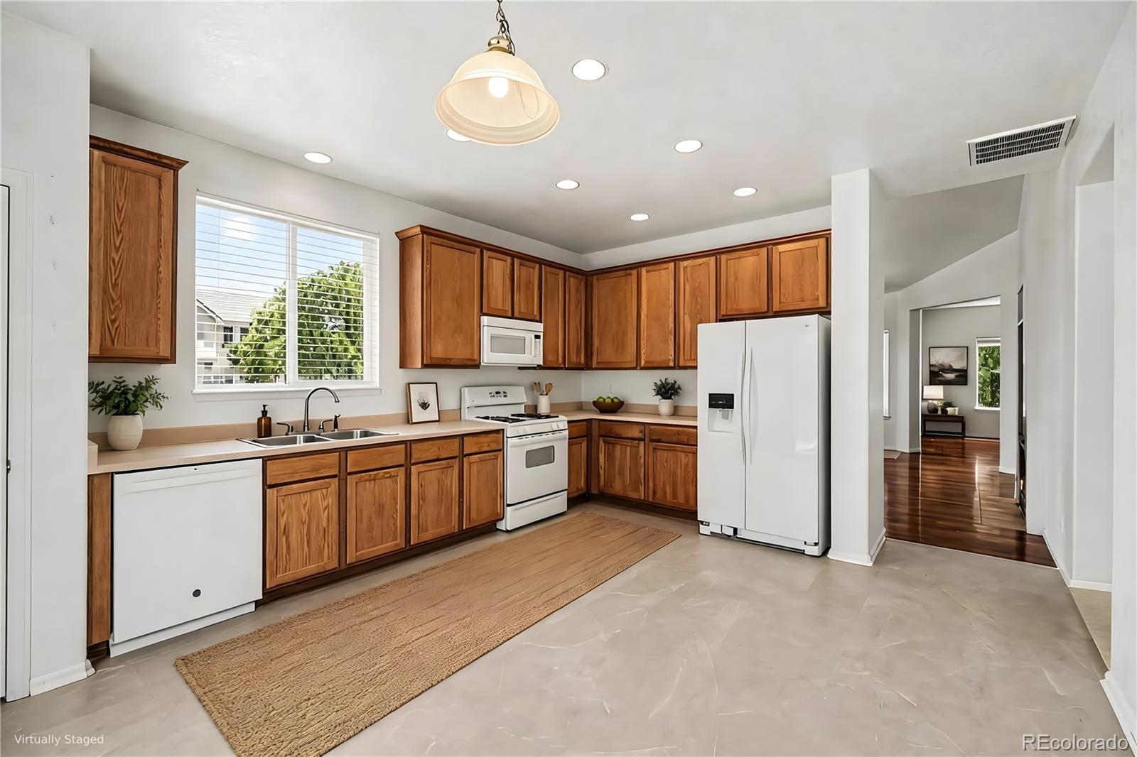 MLS Image #8 for 10053  crystal circle,commerce city, Colorado