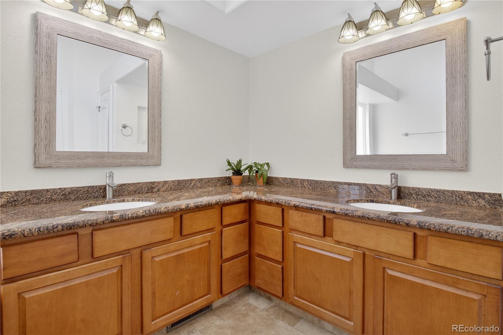 MLS Image #23 for 14152  adam court,broomfield, Colorado
