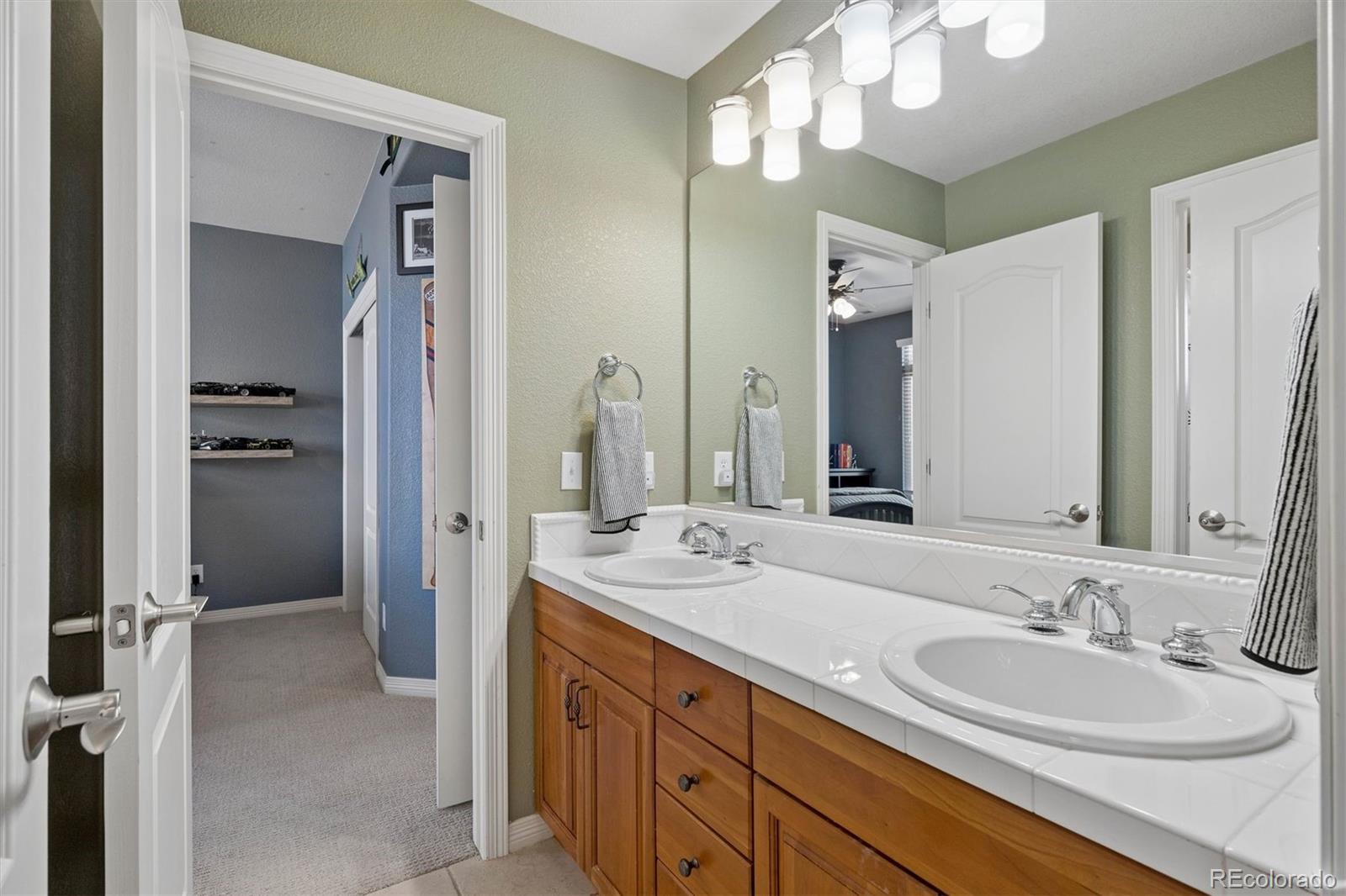 MLS Image #21 for 6924 s picadilly street,aurora, Colorado