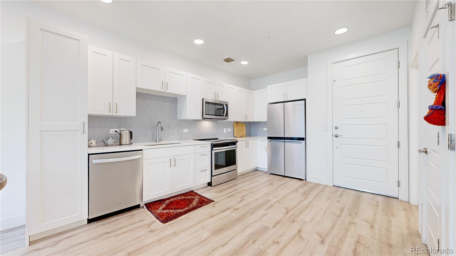 MLS Image #6 for 2851 w 52nd avenue,denver, Colorado