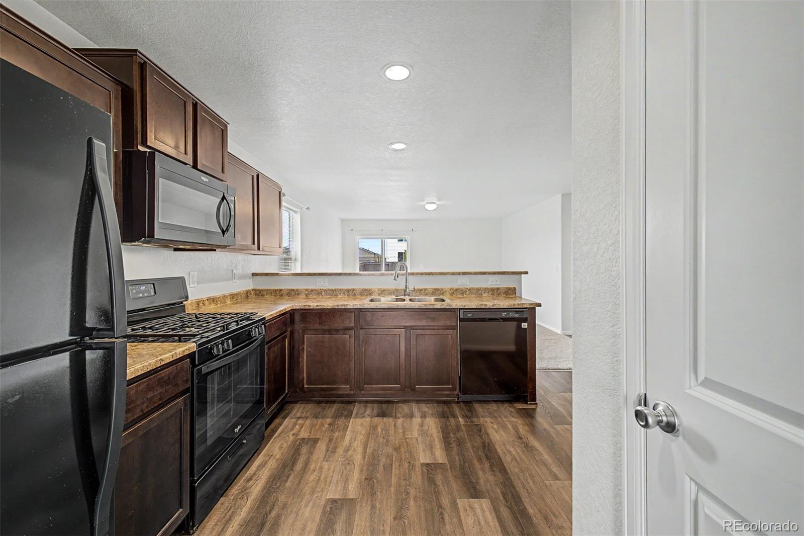 MLS Image #11 for 47386  lily avenue,bennett, Colorado