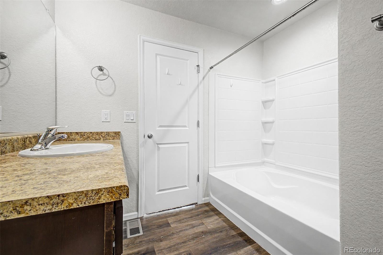 MLS Image #19 for 47386  lily avenue,bennett, Colorado