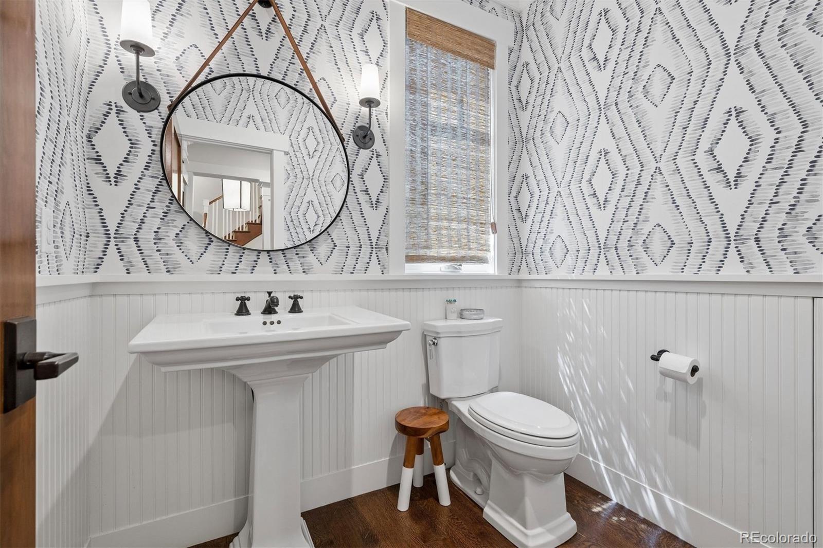 MLS Image #11 for 2495 s milwaukee street,denver, Colorado