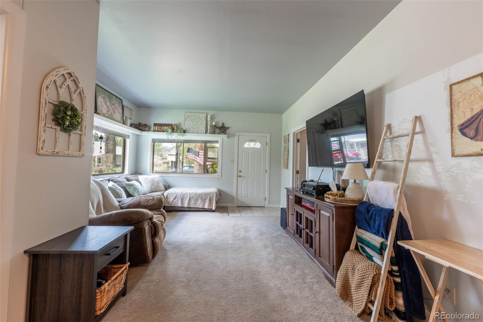 MLS Image #11 for 1922 w cucharras street,colorado springs, Colorado