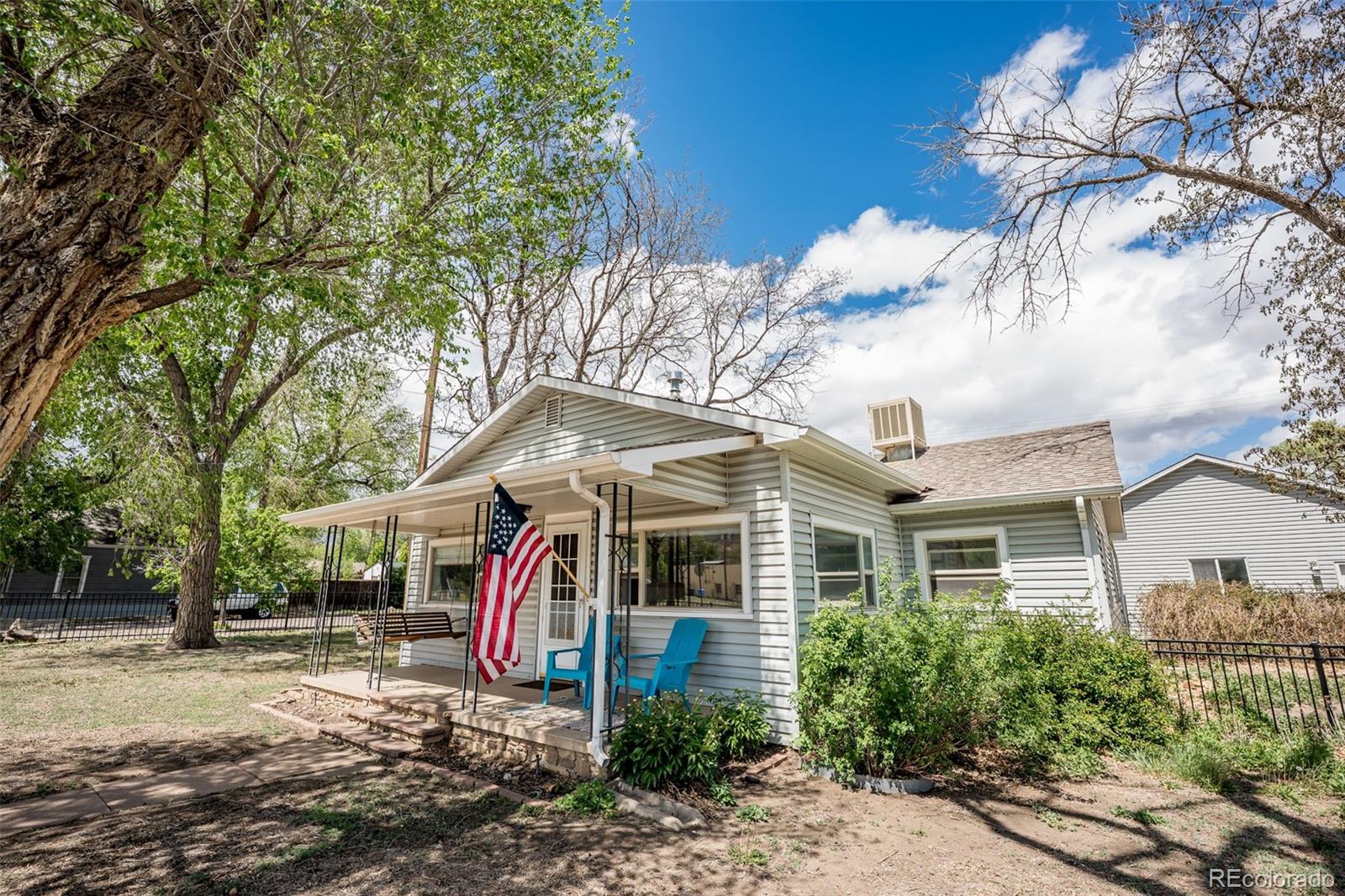 MLS Image #2 for 1922 w cucharras street,colorado springs, Colorado