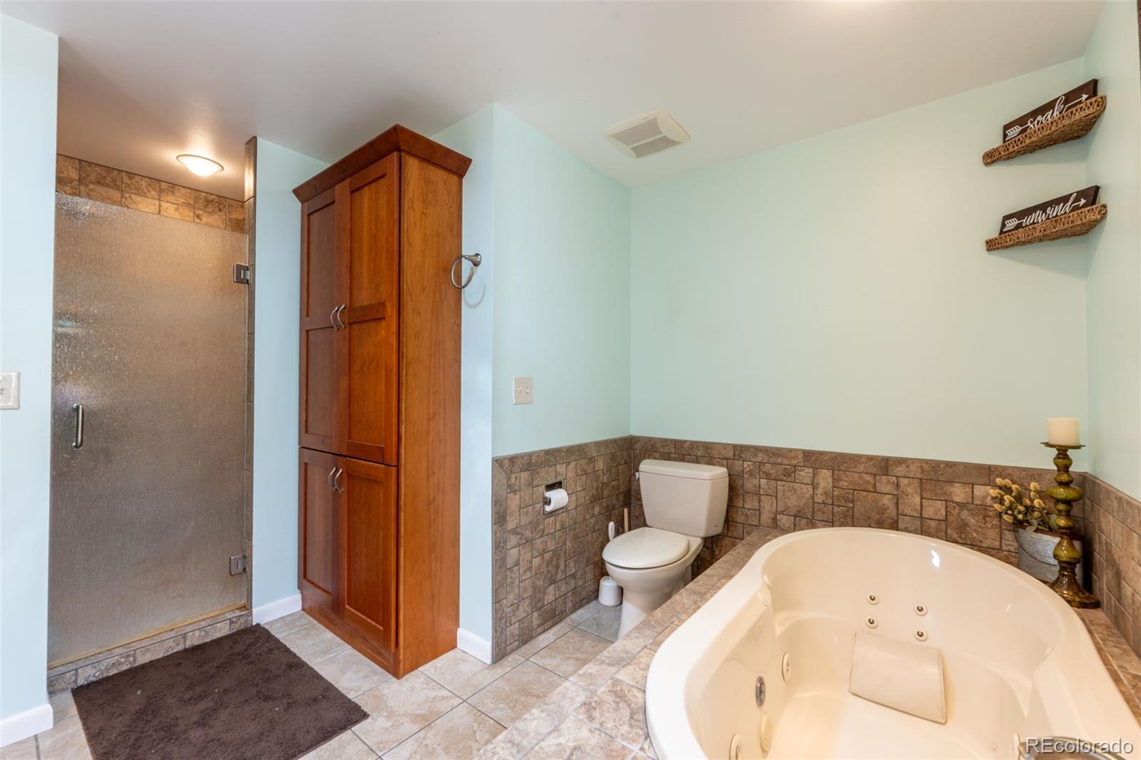 MLS Image #24 for 1922 w cucharras street,colorado springs, Colorado