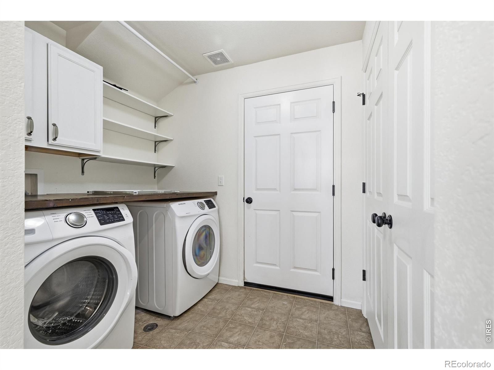 MLS Image #11 for 3931  balsawood lane,johnstown, Colorado