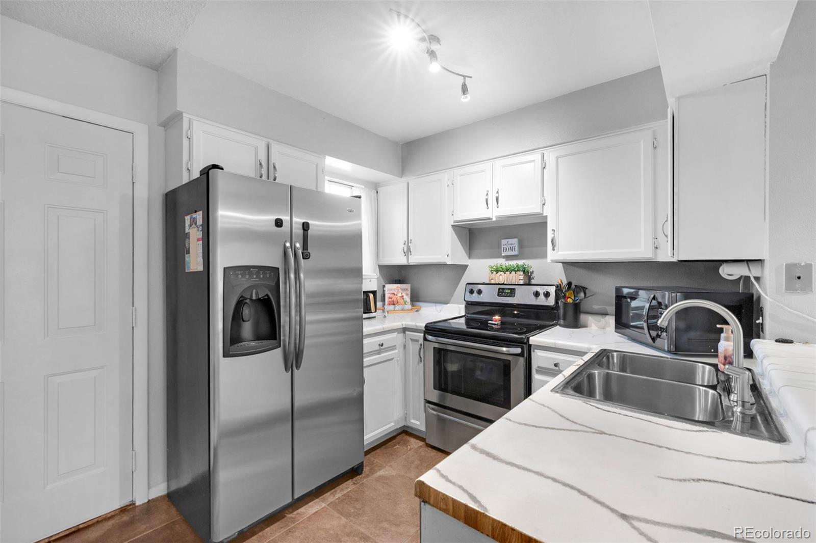 MLS Image #4 for 3643  queen anne way,colorado springs, Colorado