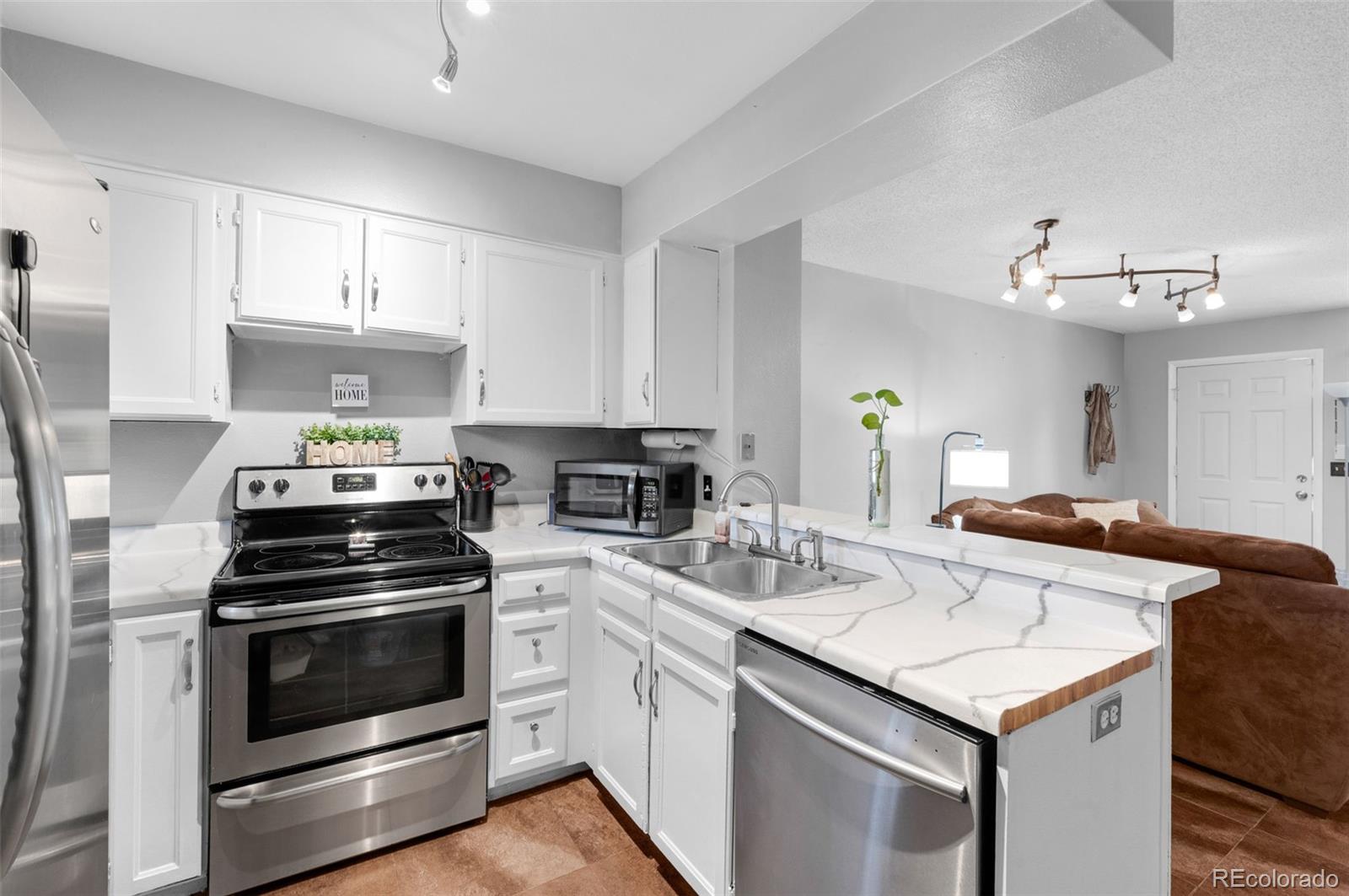 MLS Image #5 for 3643  queen anne way,colorado springs, Colorado