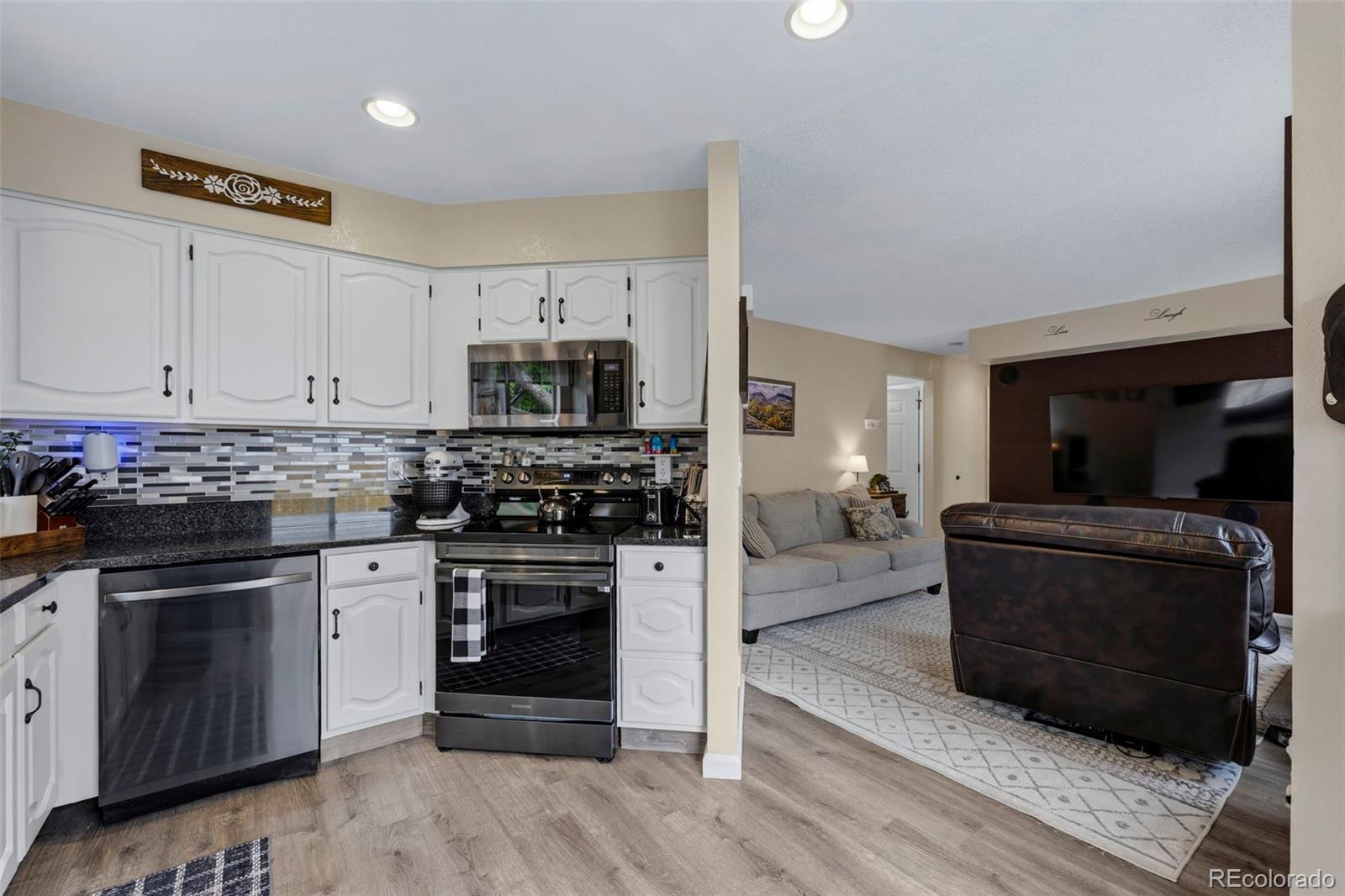 MLS Image #11 for 10260  dusk way,littleton, Colorado