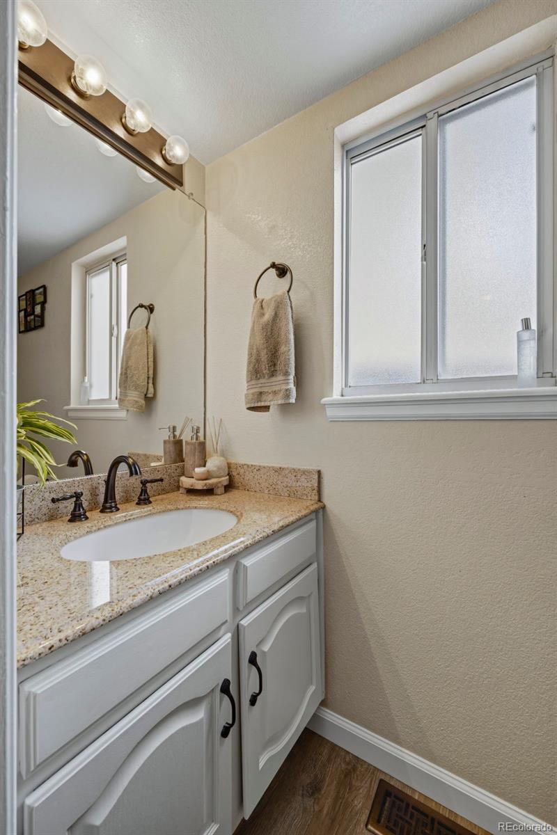 MLS Image #14 for 10260  dusk way,littleton, Colorado
