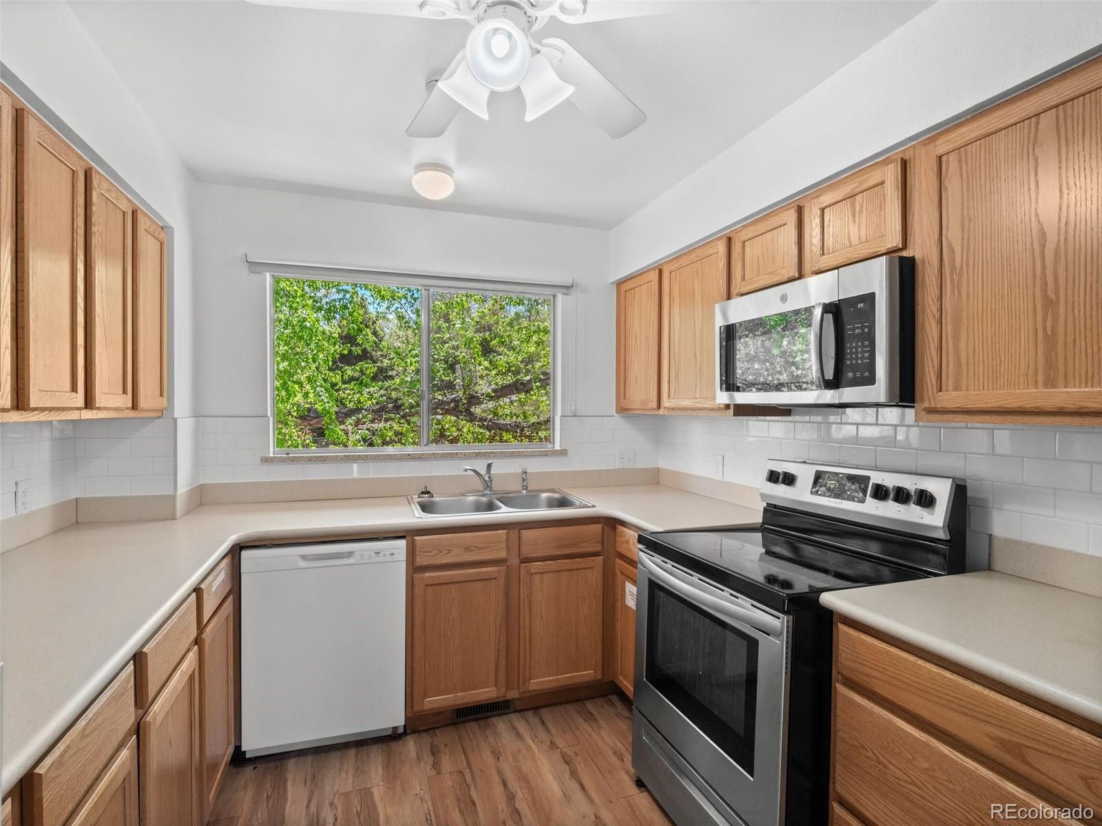 MLS Image #11 for 8640 w jewell avenue,lakewood, Colorado
