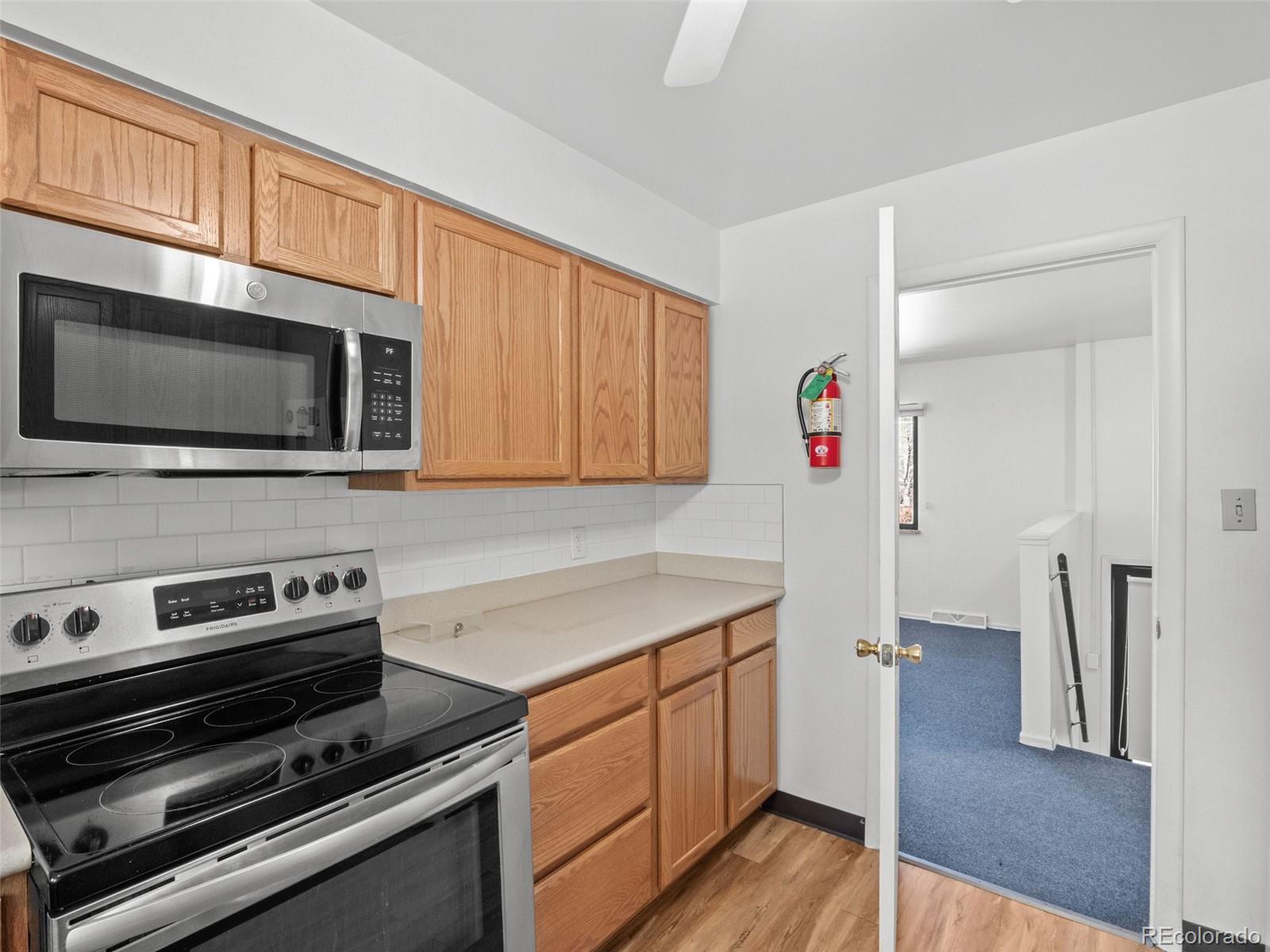 MLS Image #9 for 8640 w jewell avenue,lakewood, Colorado