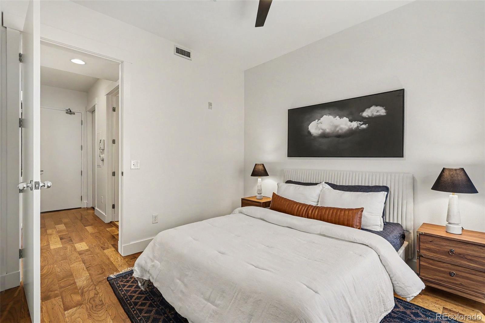 MLS Image #13 for 1738 n franklin street,denver, Colorado