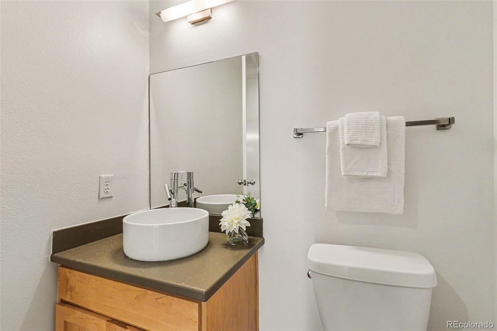 MLS Image #16 for 1738 n franklin street,denver, Colorado