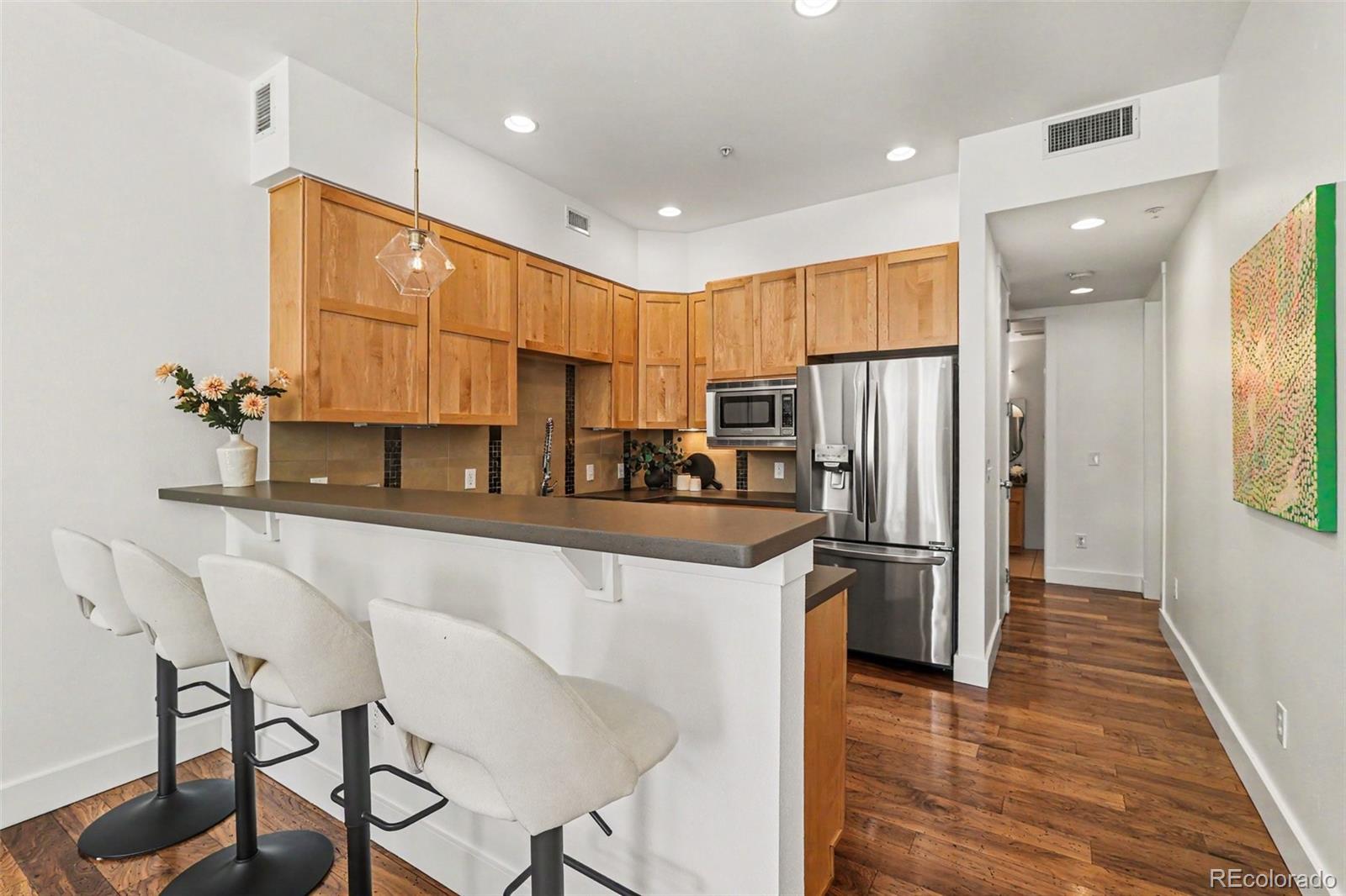 MLS Image #8 for 1738 n franklin street,denver, Colorado