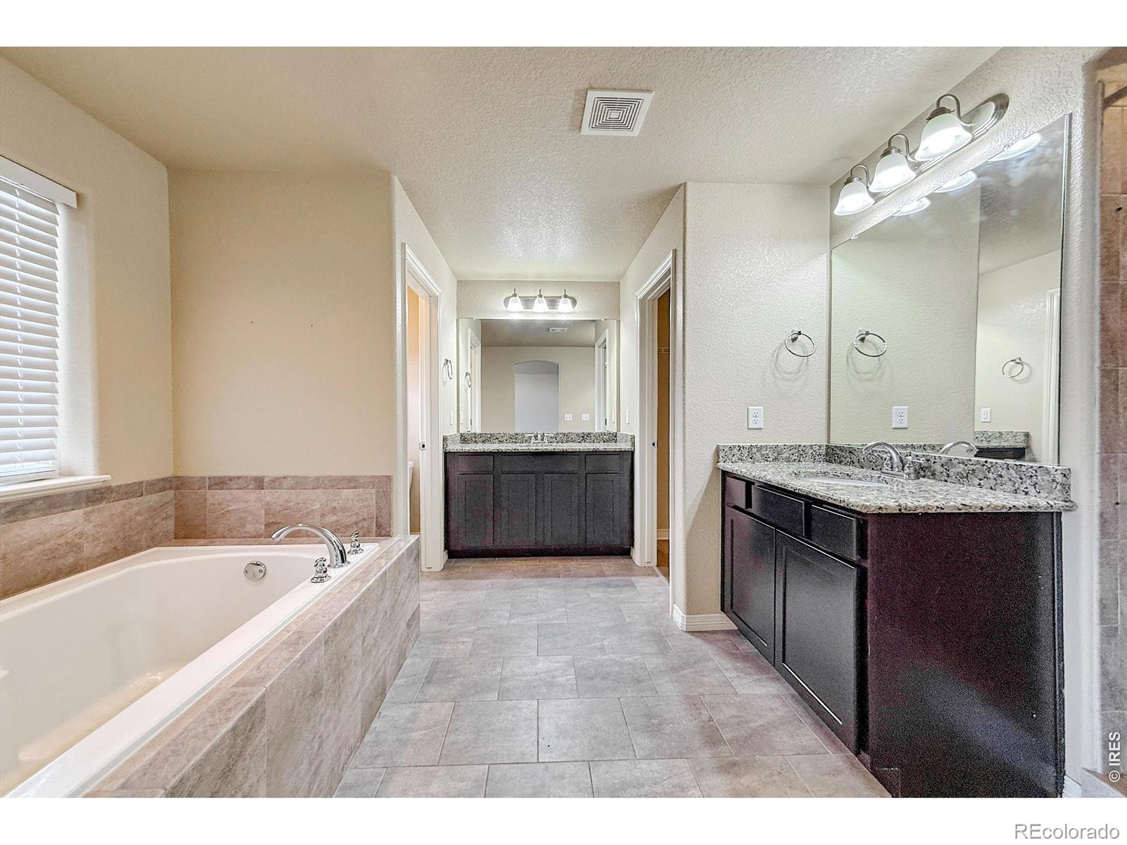 MLS Image #22 for 688  arches court,berthoud, Colorado