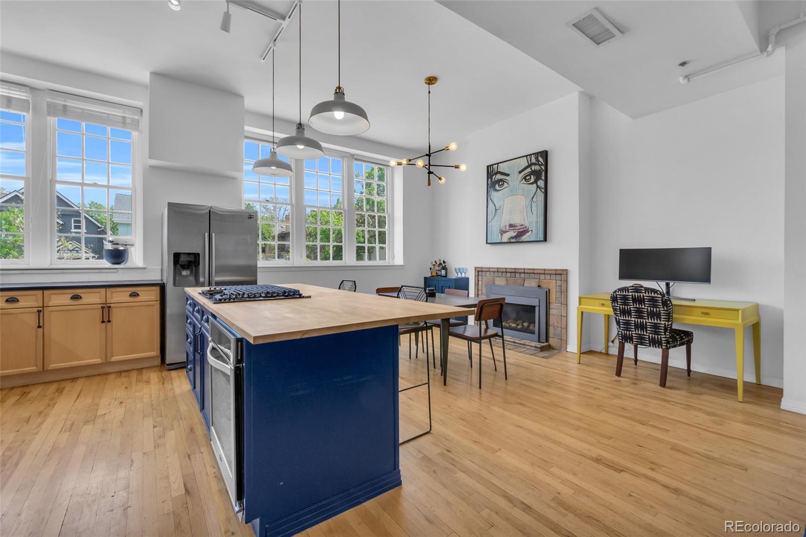MLS Image #8 for 225 n lincoln street 1,denver, Colorado