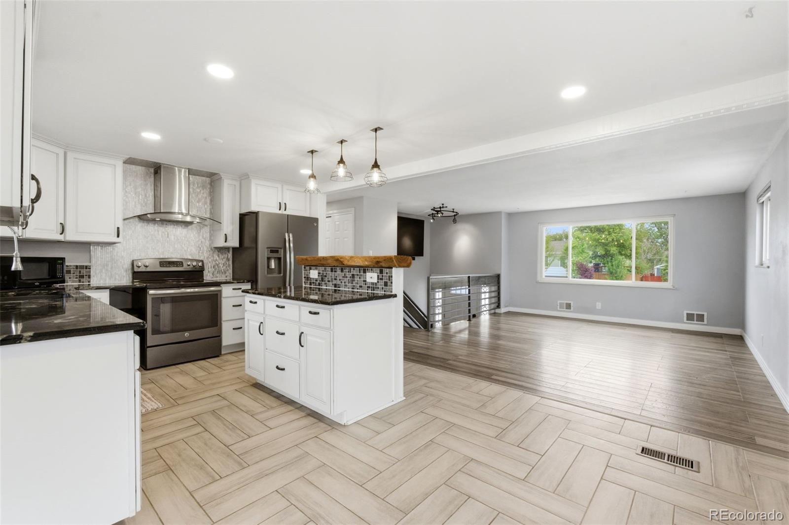 MLS Image #10 for 11471  downing street,northglenn, Colorado