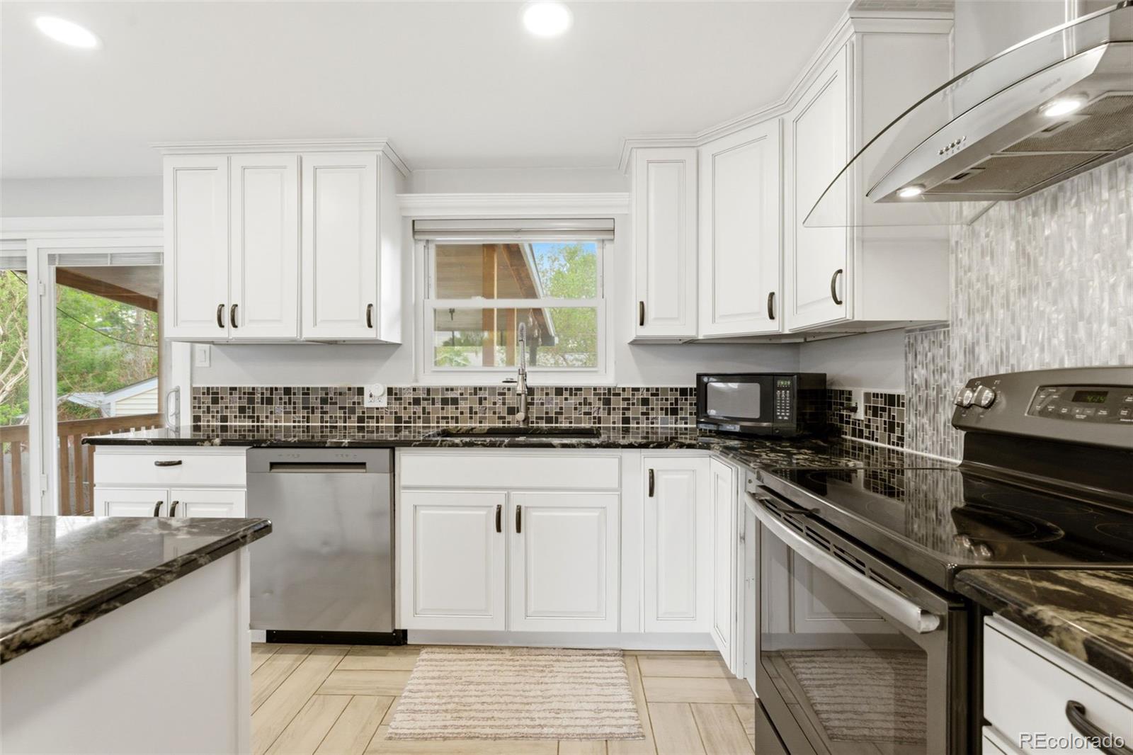 MLS Image #6 for 11471  downing street,northglenn, Colorado