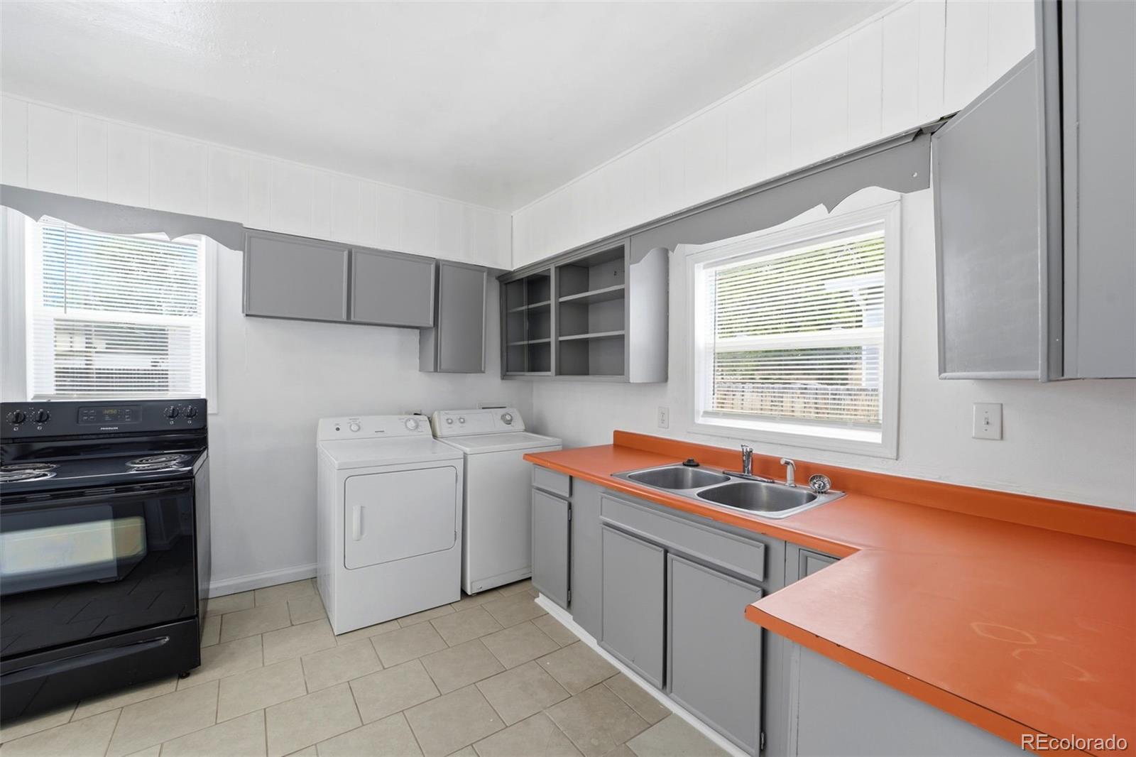 MLS Image #15 for 1437  cypress street,pueblo, Colorado