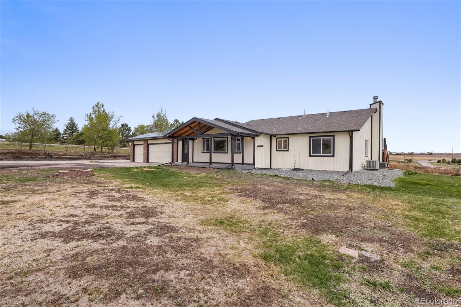 MLS Image #2 for 5171 s buchanan street,aurora, Colorado