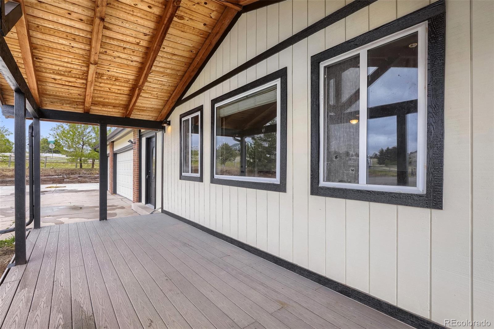 MLS Image #5 for 5171 s buchanan street,aurora, Colorado