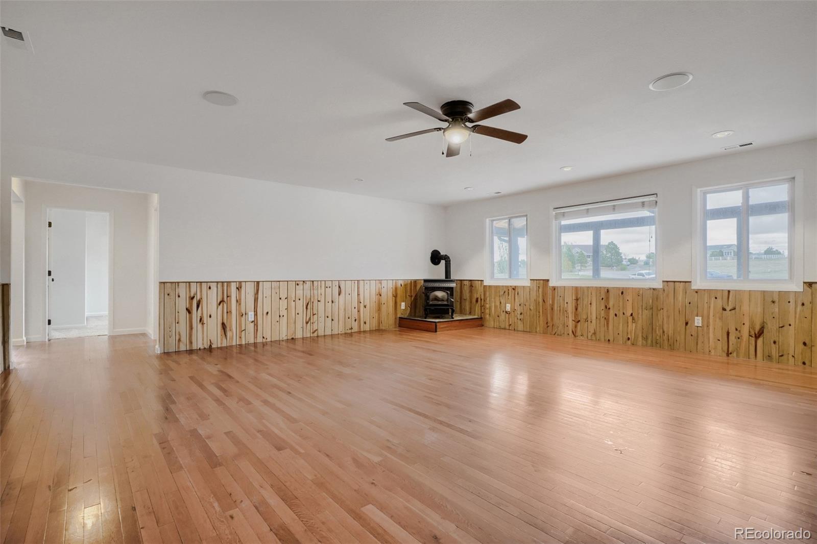 MLS Image #8 for 5171 s buchanan street,aurora, Colorado