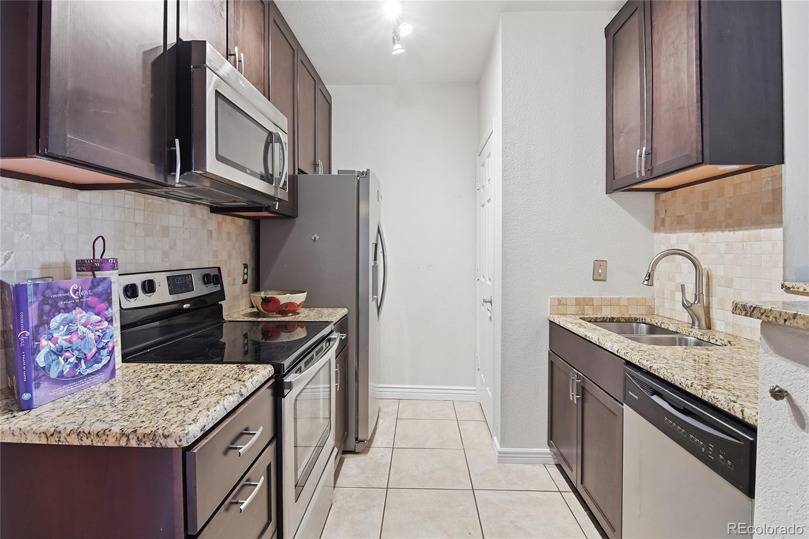 MLS Image #3 for 3026 w prentice avenue,littleton, Colorado