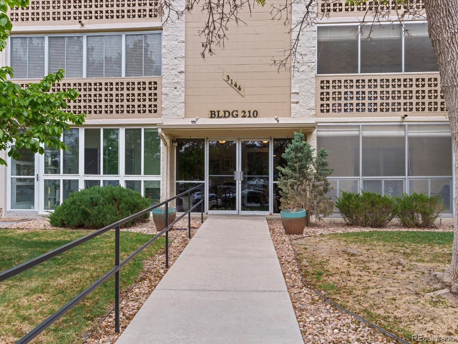 MLS Image #1 for 3144 s wheeling way 209,aurora, Colorado