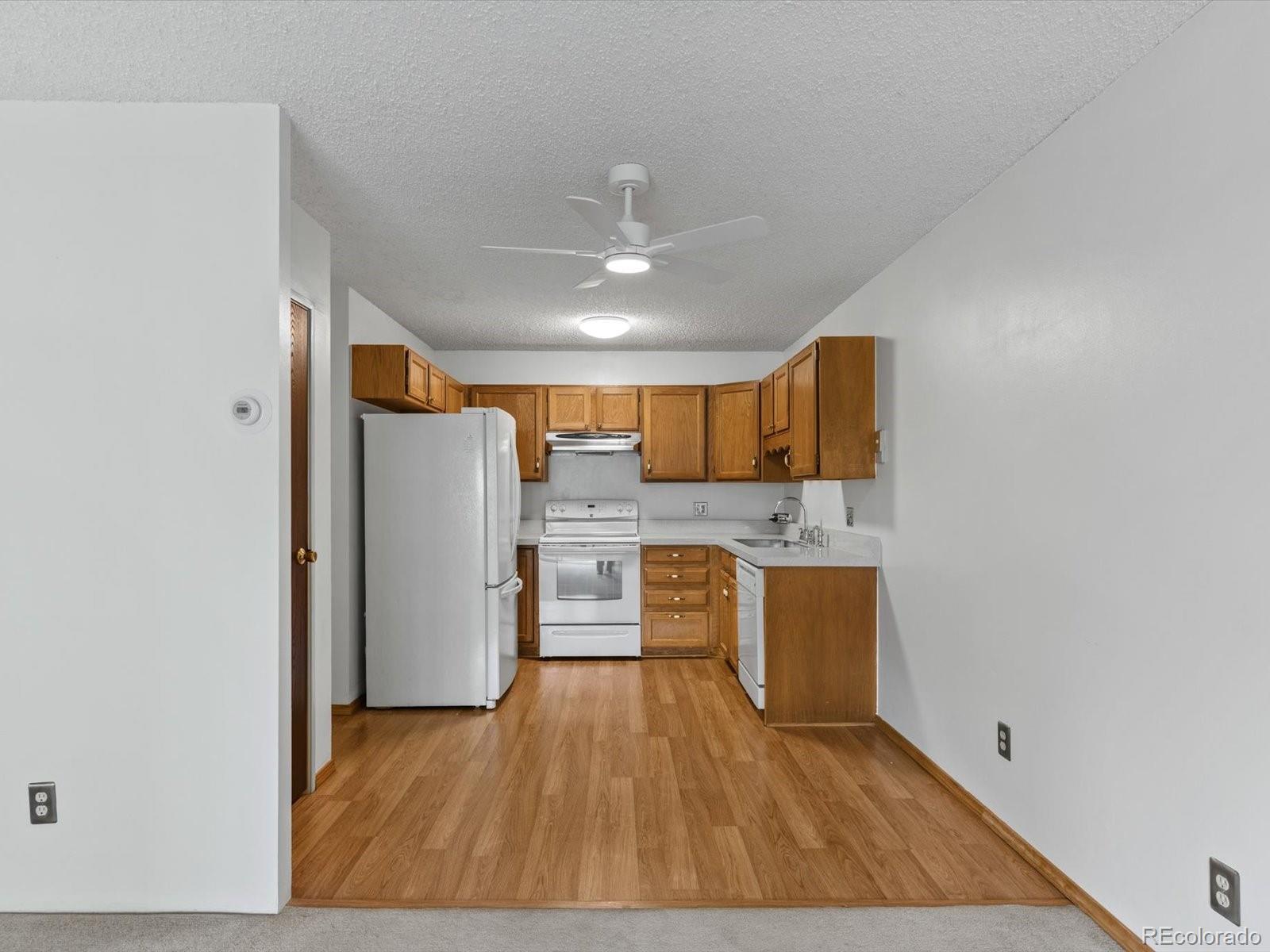 MLS Image #9 for 3144 s wheeling way 209,aurora, Colorado