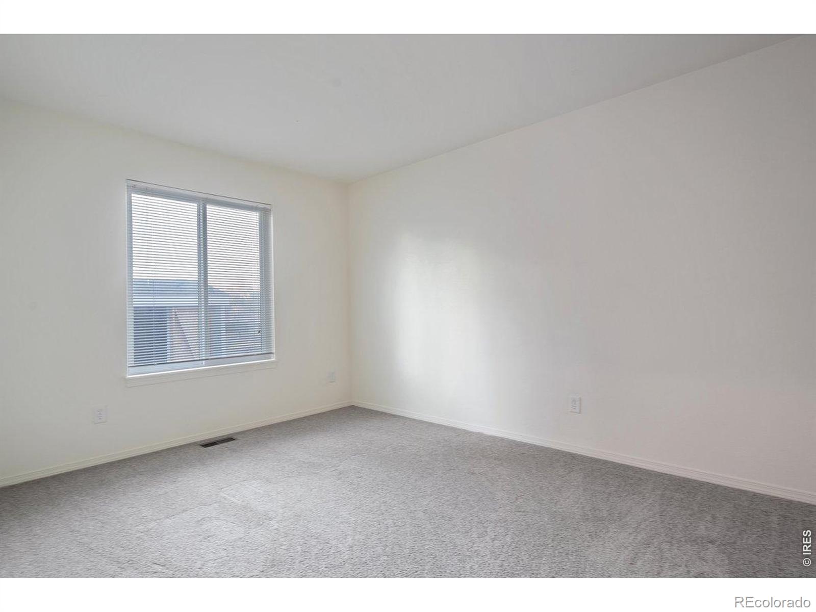 MLS Image #16 for 208  egyptian court,fort collins, Colorado