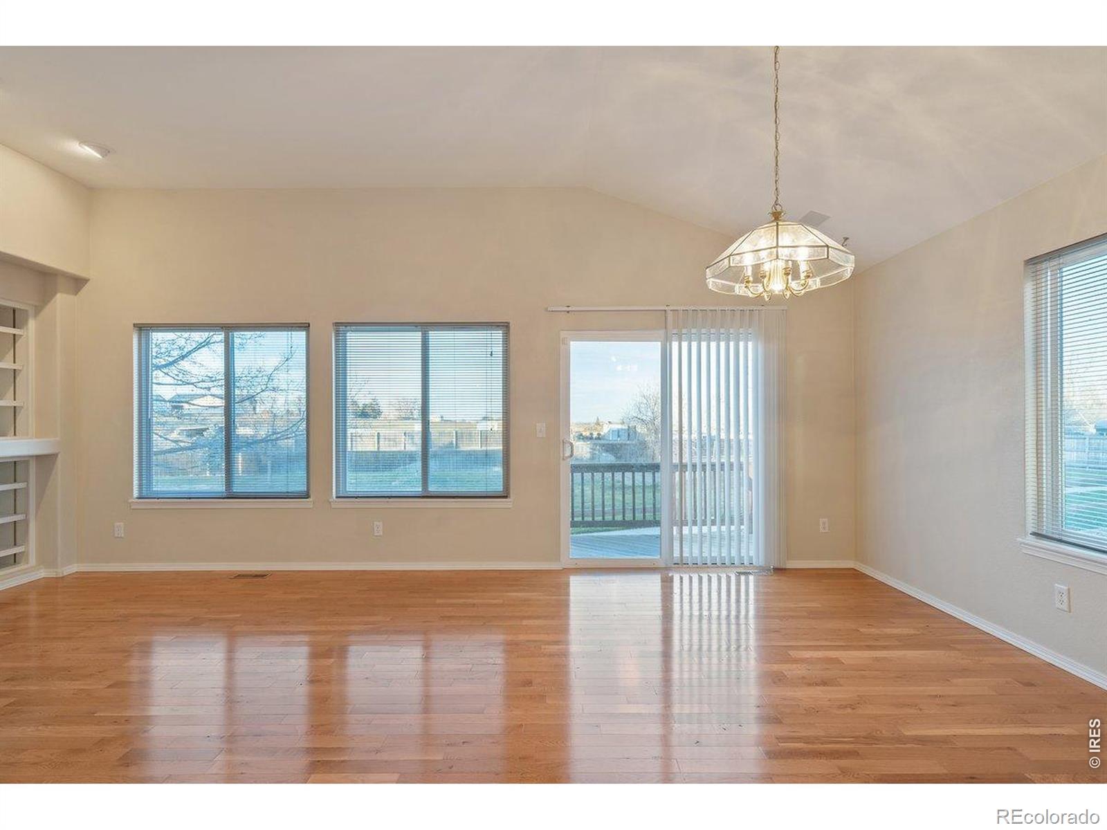 MLS Image #30 for 208  egyptian court,fort collins, Colorado
