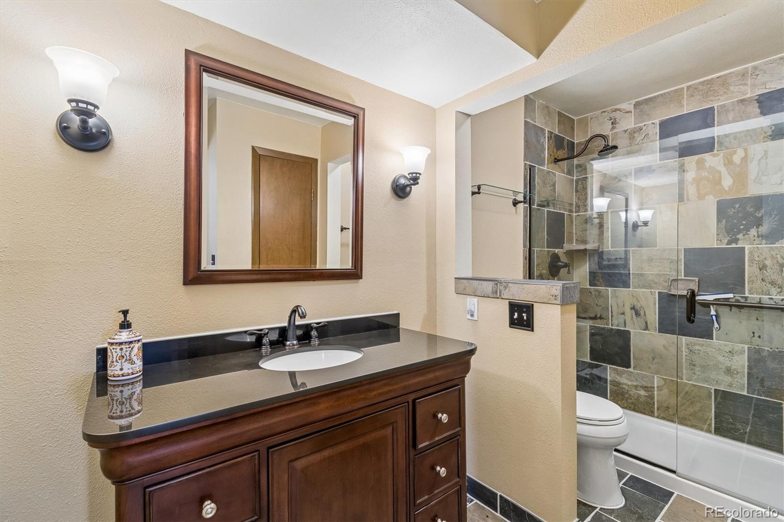MLS Image #10 for 3550 s harlan street,denver, Colorado