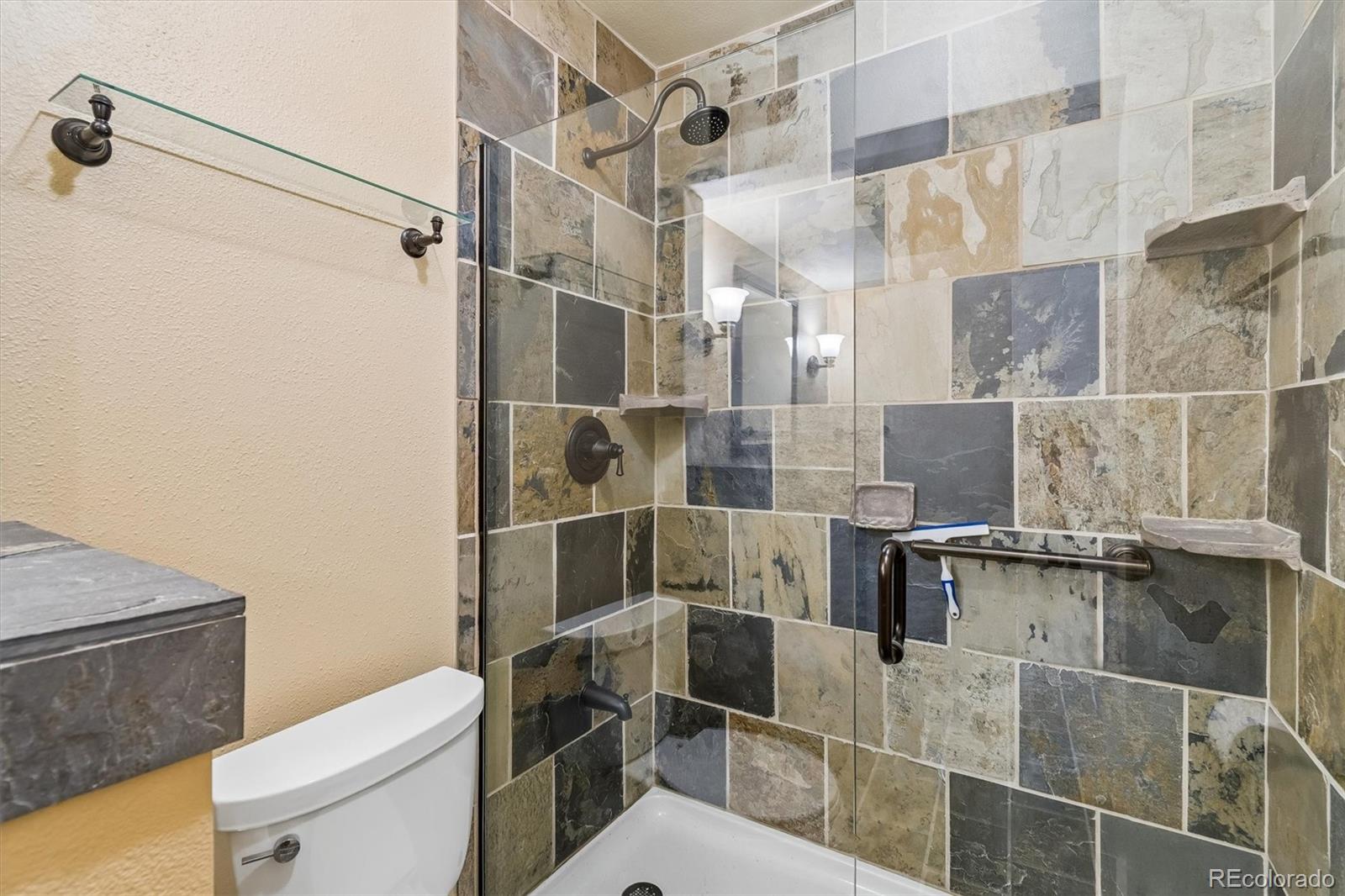 MLS Image #12 for 3550 s harlan street,denver, Colorado