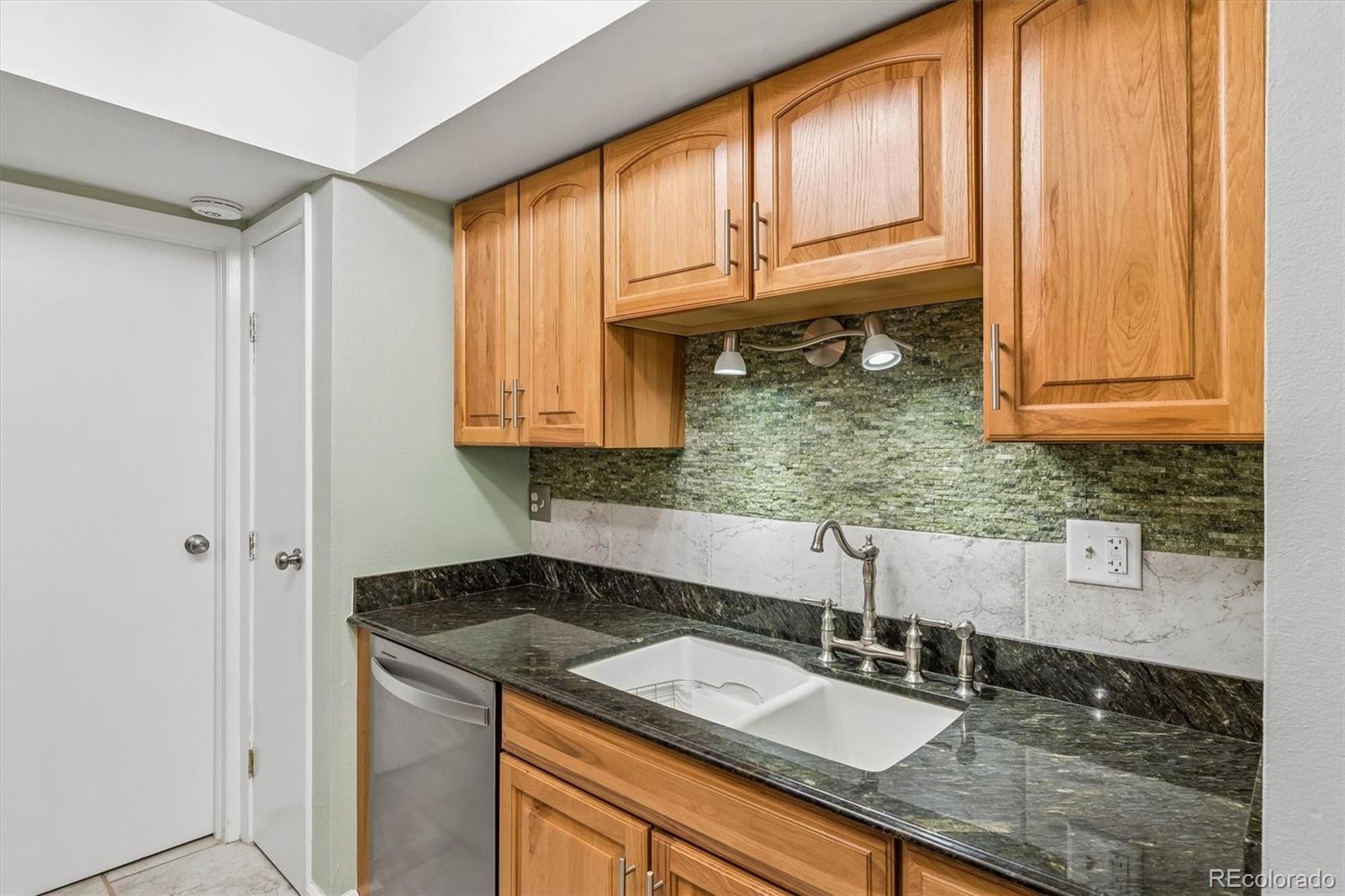 MLS Image #5 for 3550 s harlan street,denver, Colorado